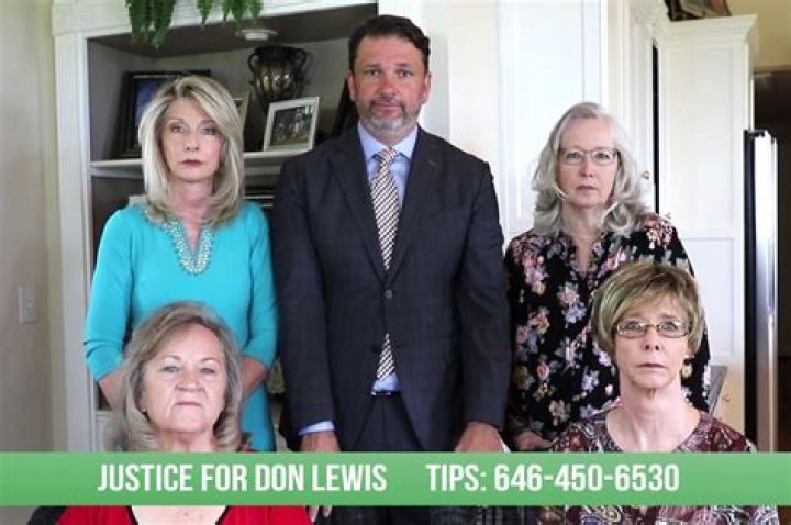 Donna Pettis From Tiger King Biography, Wikipedia, Net Worth and Age – Meet Don Lewis Daughter Today