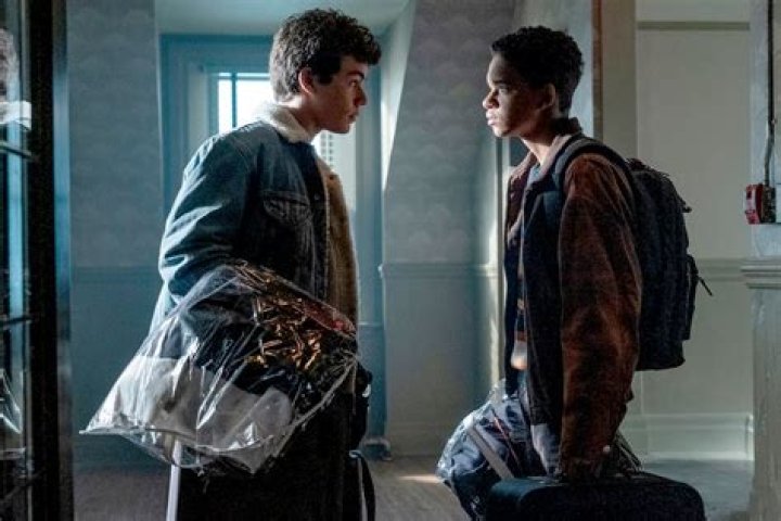 Find Out Zackary Arthur Sexuality – Is Jake Wheeler Chucky Gay? Meet His Girlfriend