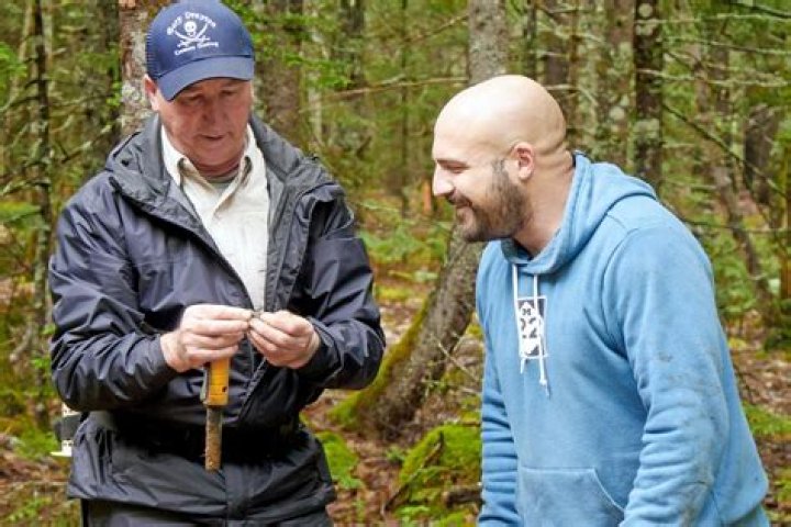 Gary Drayton Net Worth (2021): Age, Life, and Career as the Oak Island Star.