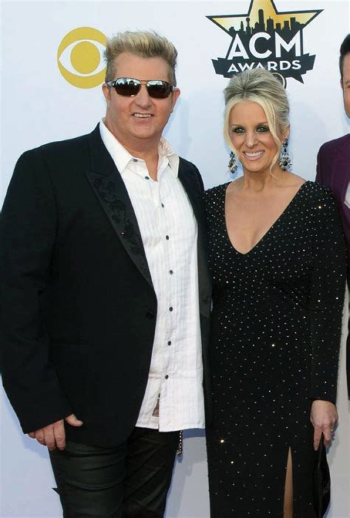 Gary LeVox Biography, Age, Family, Wife, Height, Songs and Net Worth