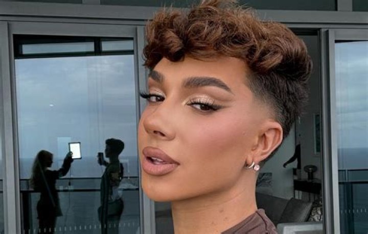 Ian Jeffrey Biography, Age, Brother (James Charles), Instagram, Merch