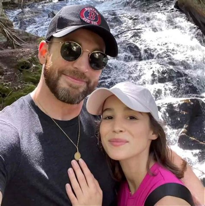 Is Actor Mark Killeen Married? Wife Age And Instagram Photos