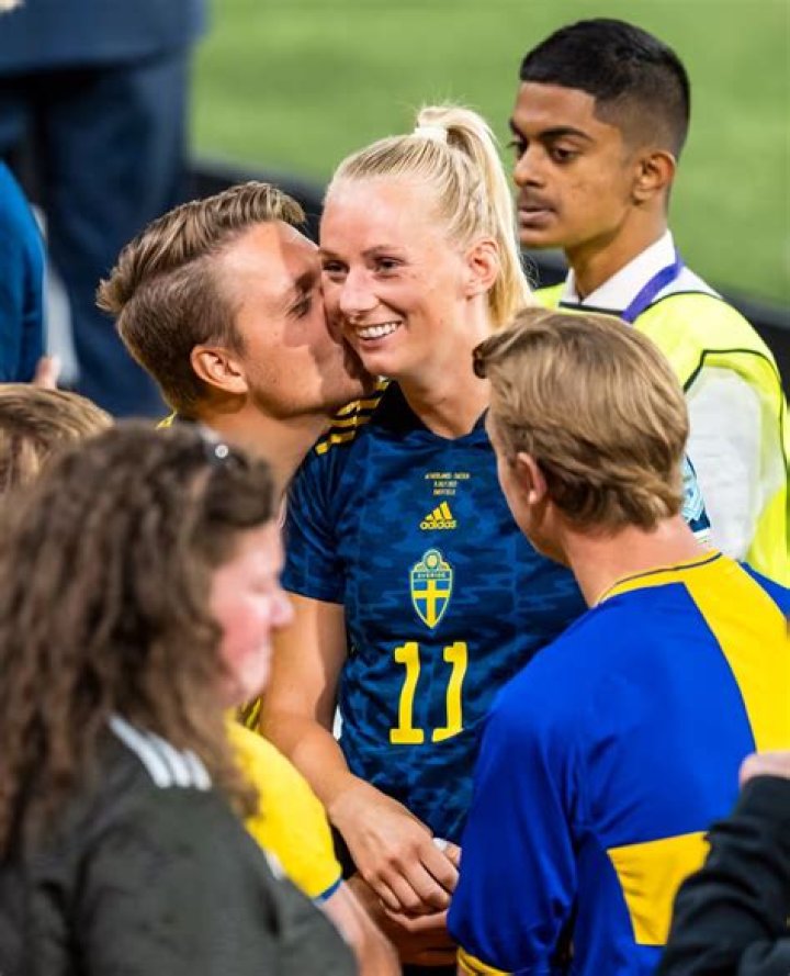 Stina Blackstenius Partner: Is Swedish Footballer Dating Philip Håman?