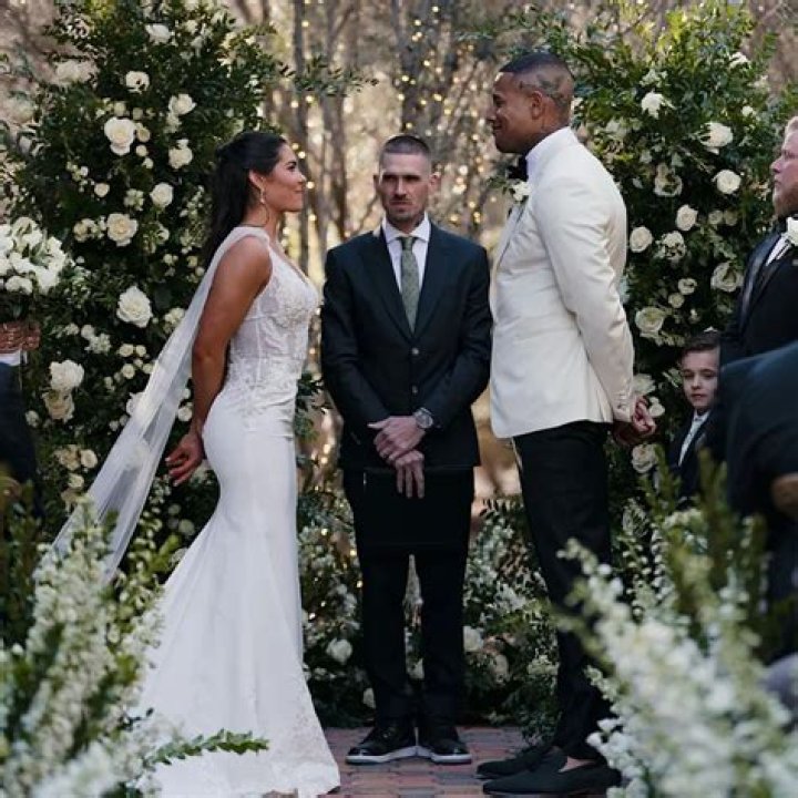 Team USA Kelsey Plum Married Life: Everything On The Family