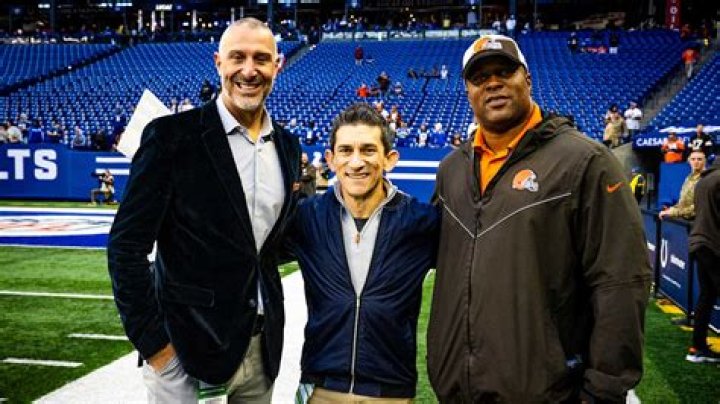 Who Is Big Ears NFL Journalist Andrew Siciliano’s Wife? His Relationship Family